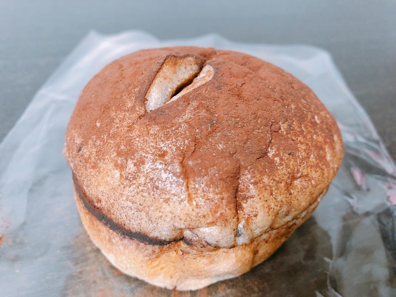 ベーカリーコネルもちもち食パン